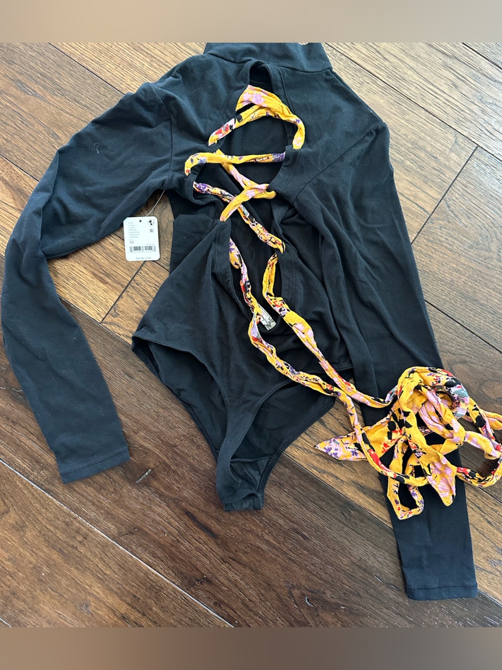 Free People Women’s Straps in the Back Bodysuit- size XS - Picture 4 of 6